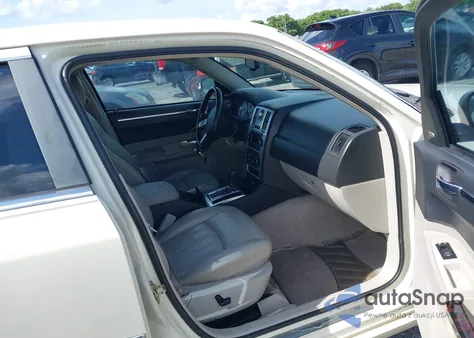 2007 Chrysler 300C from USA, damaged, VIN 2C3KA63H17H662741